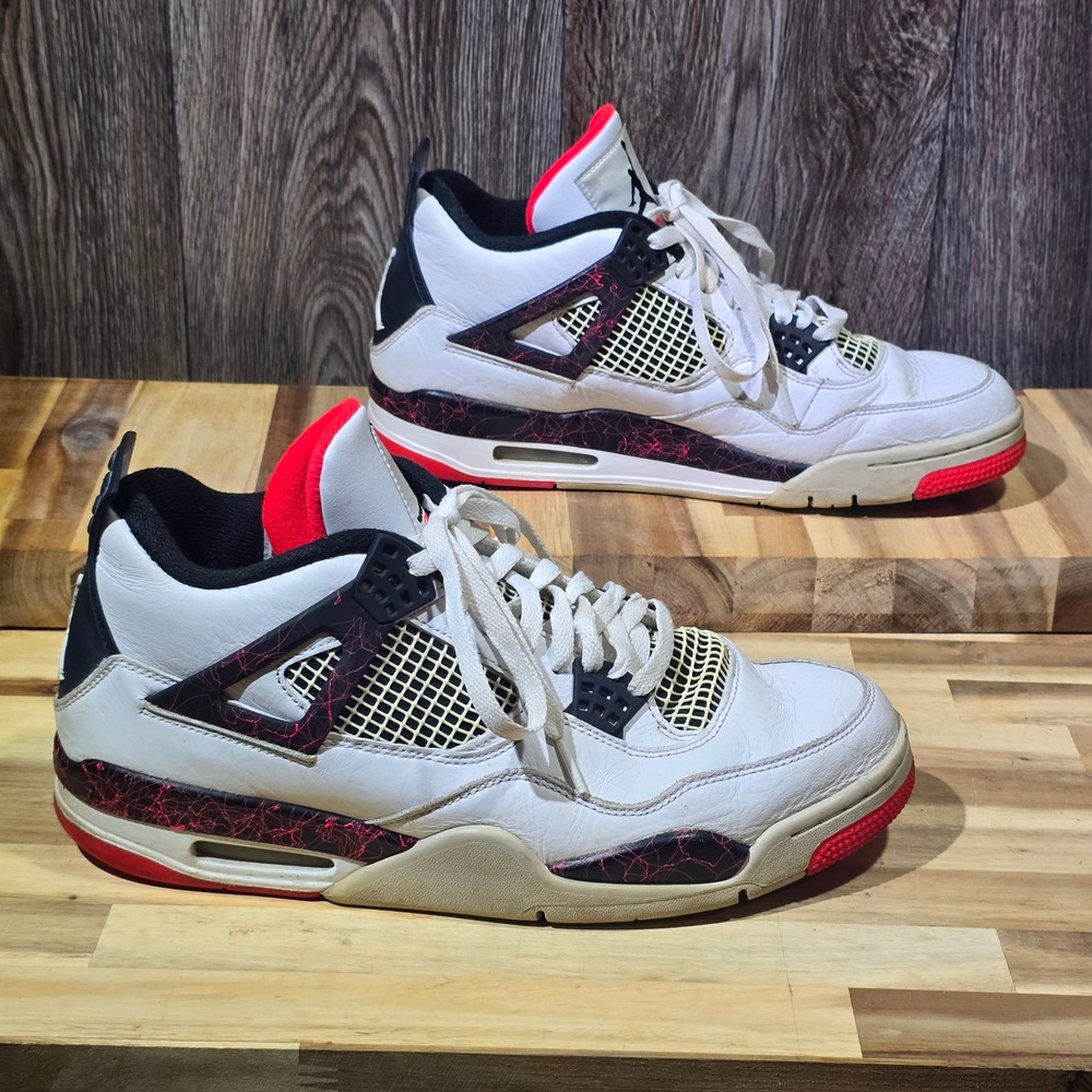 Jordan 4 Retro Flight Nostalgia Pale Citron 308497-116 Size 11 White 2018 Tag